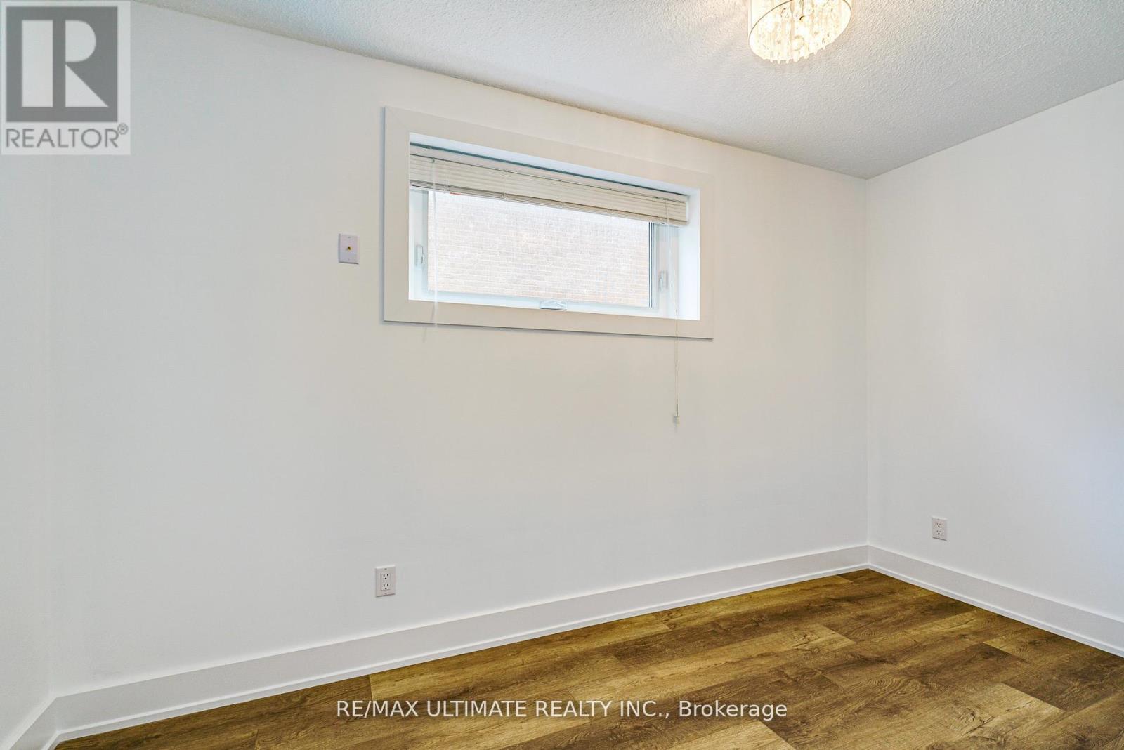 196 Meadows Boulevard, Mississauga, ON - Indoor Photo Showing Other Room