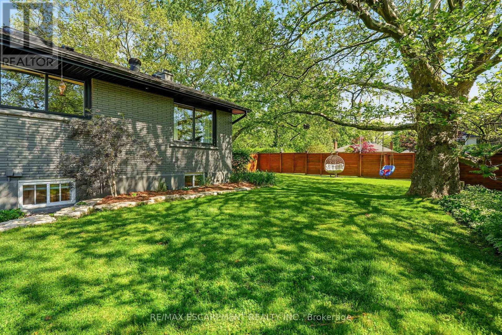 600 Deborah Crescent, Burlington, ON - Outdoor