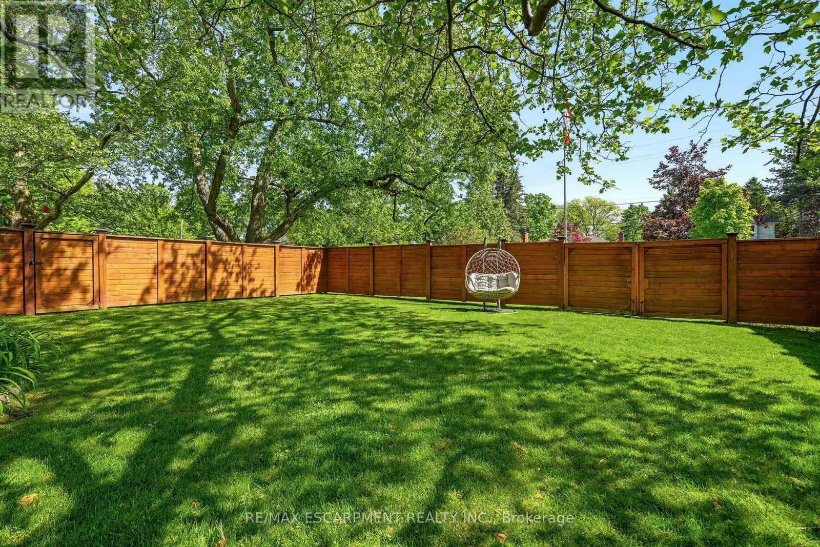 600 Deborah Crescent, Burlington, ON - Outdoor