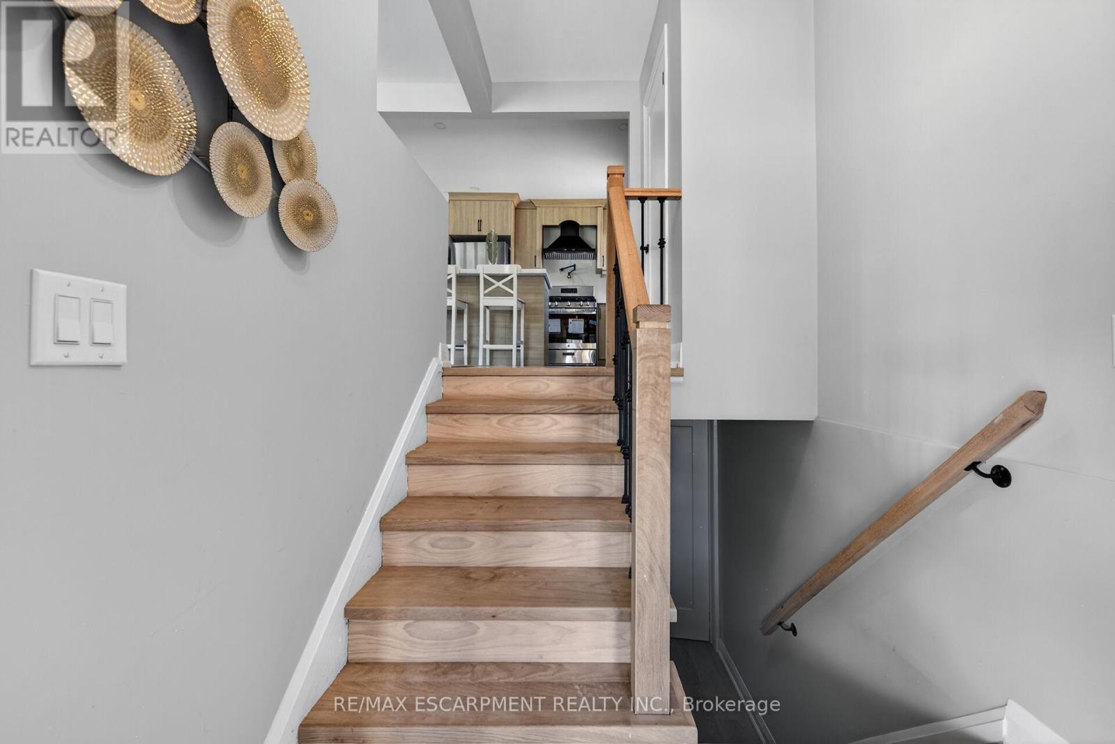 83 Riverdale Drive, Hamilton, ON - Indoor Photo Showing Other Room