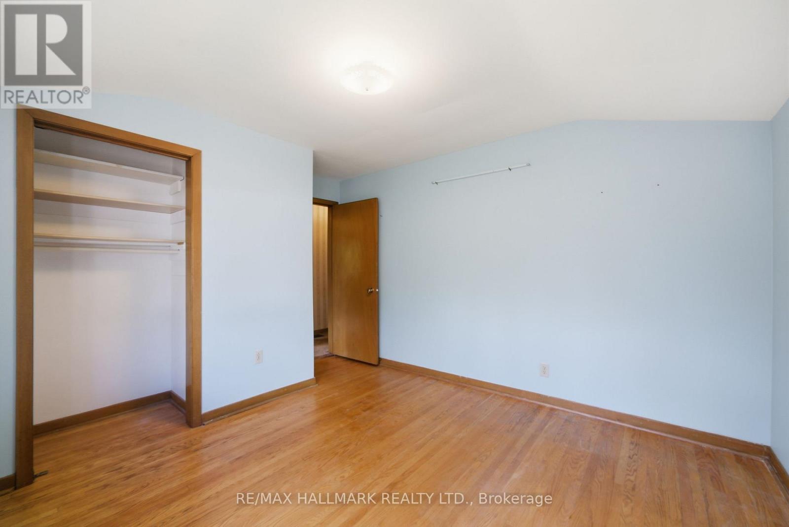 5 Bethune Boulevard, Toronto, ON - Indoor Photo Showing Other Room