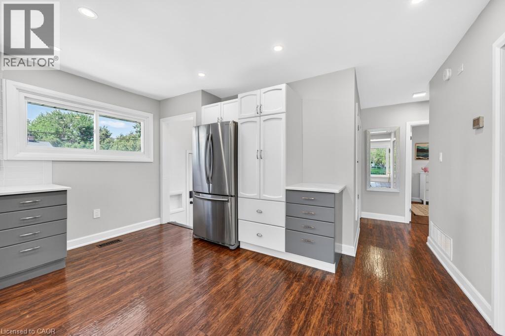118 West 33Rd Street, Hamilton, ON - Indoor