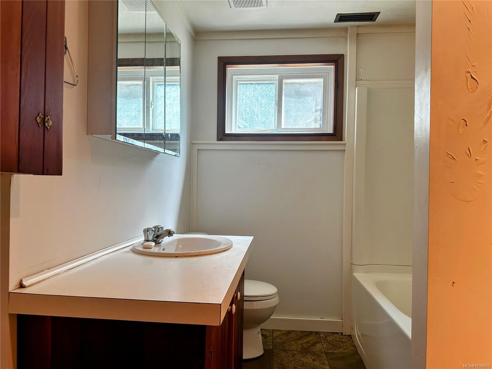 3246 Gibbins Rd, Duncan, BC