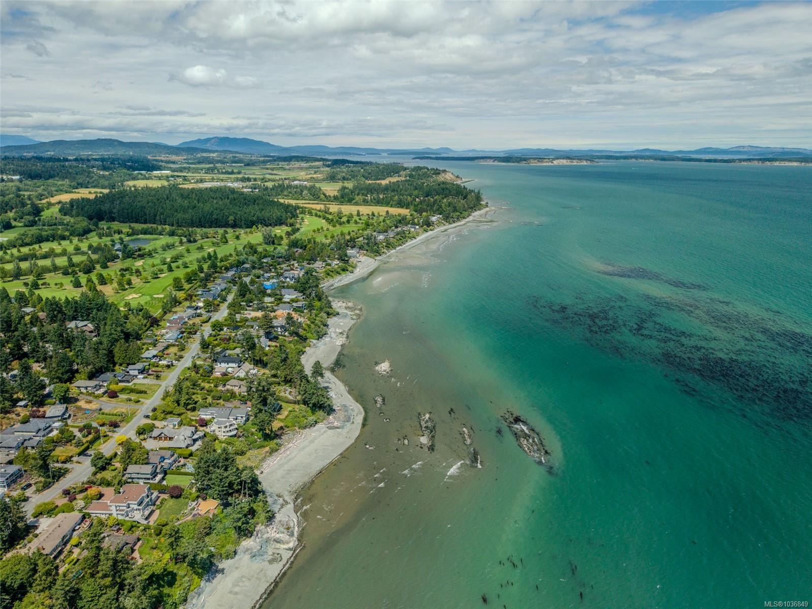 5200 Polson Terr, Saanich, BC