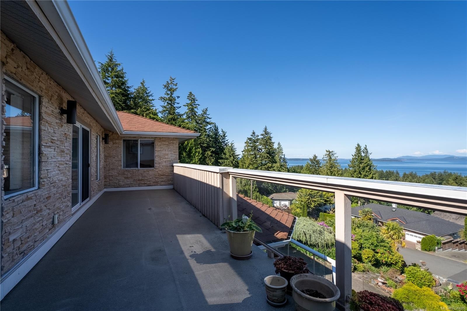 5200 Polson Terr, Saanich, BC