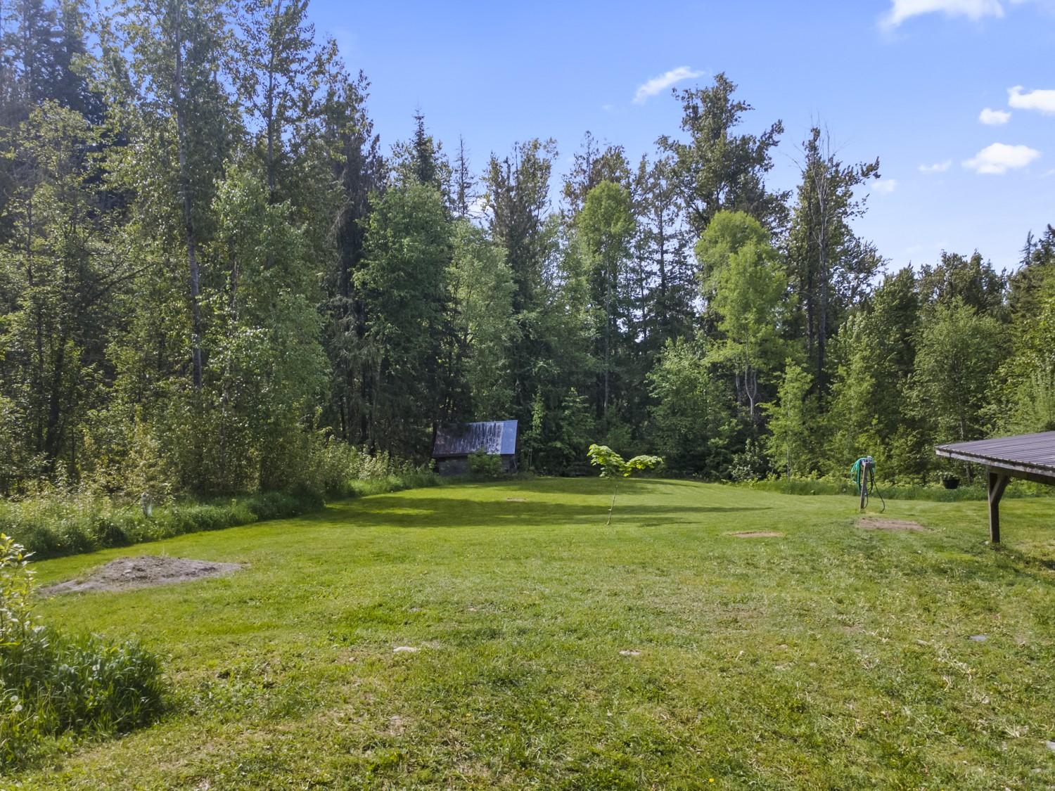 5510 Duck Creek Road, Wynndel, BC - Outdoor