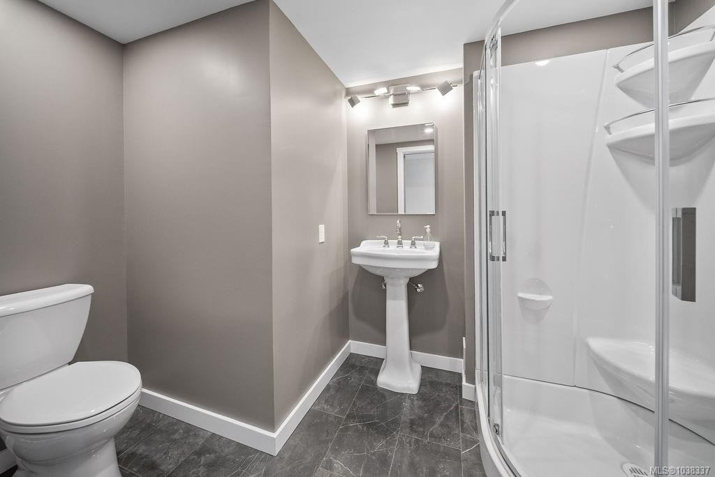 1068 Manley St, Duncan, BC