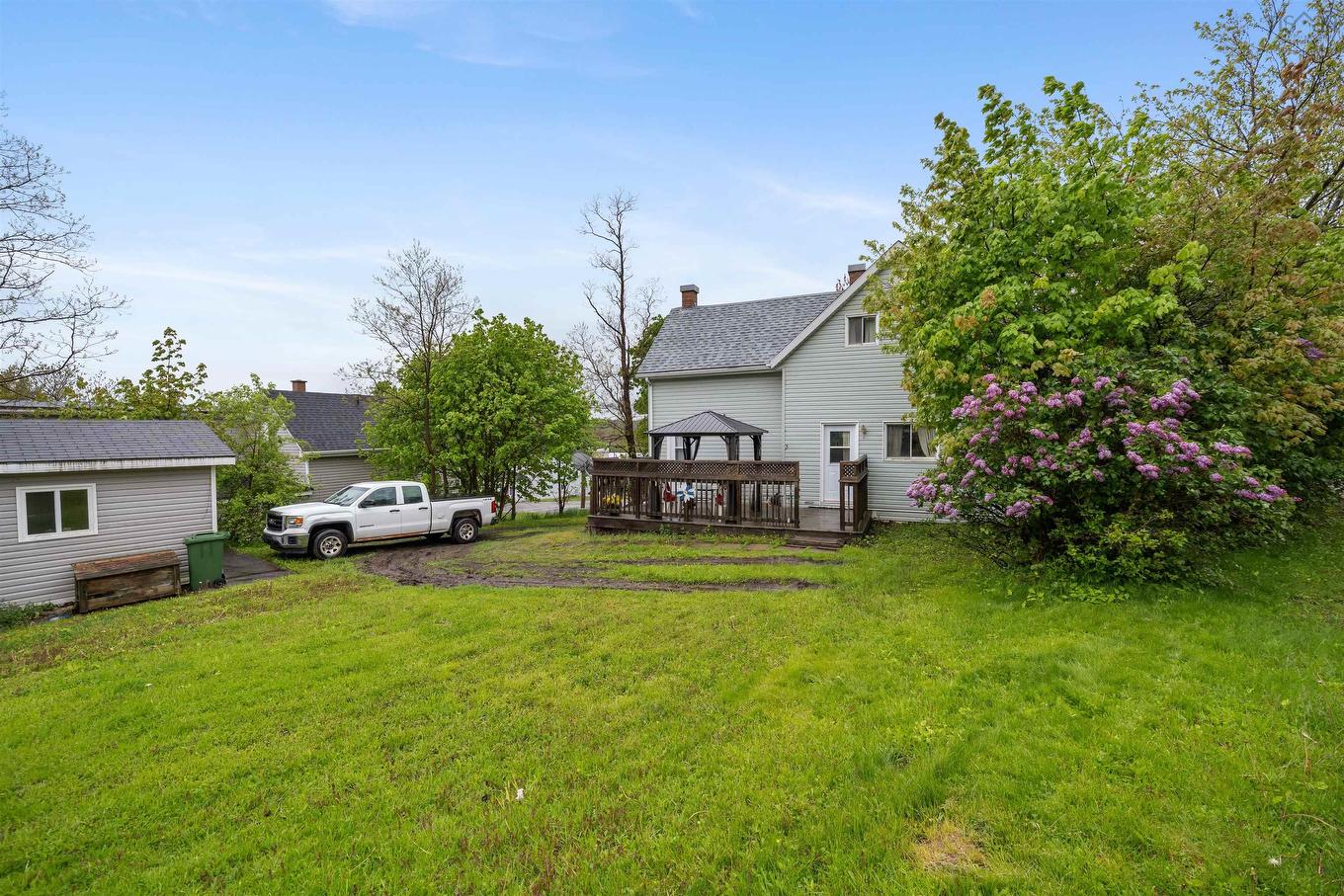 50 High Street, Trenton, NS