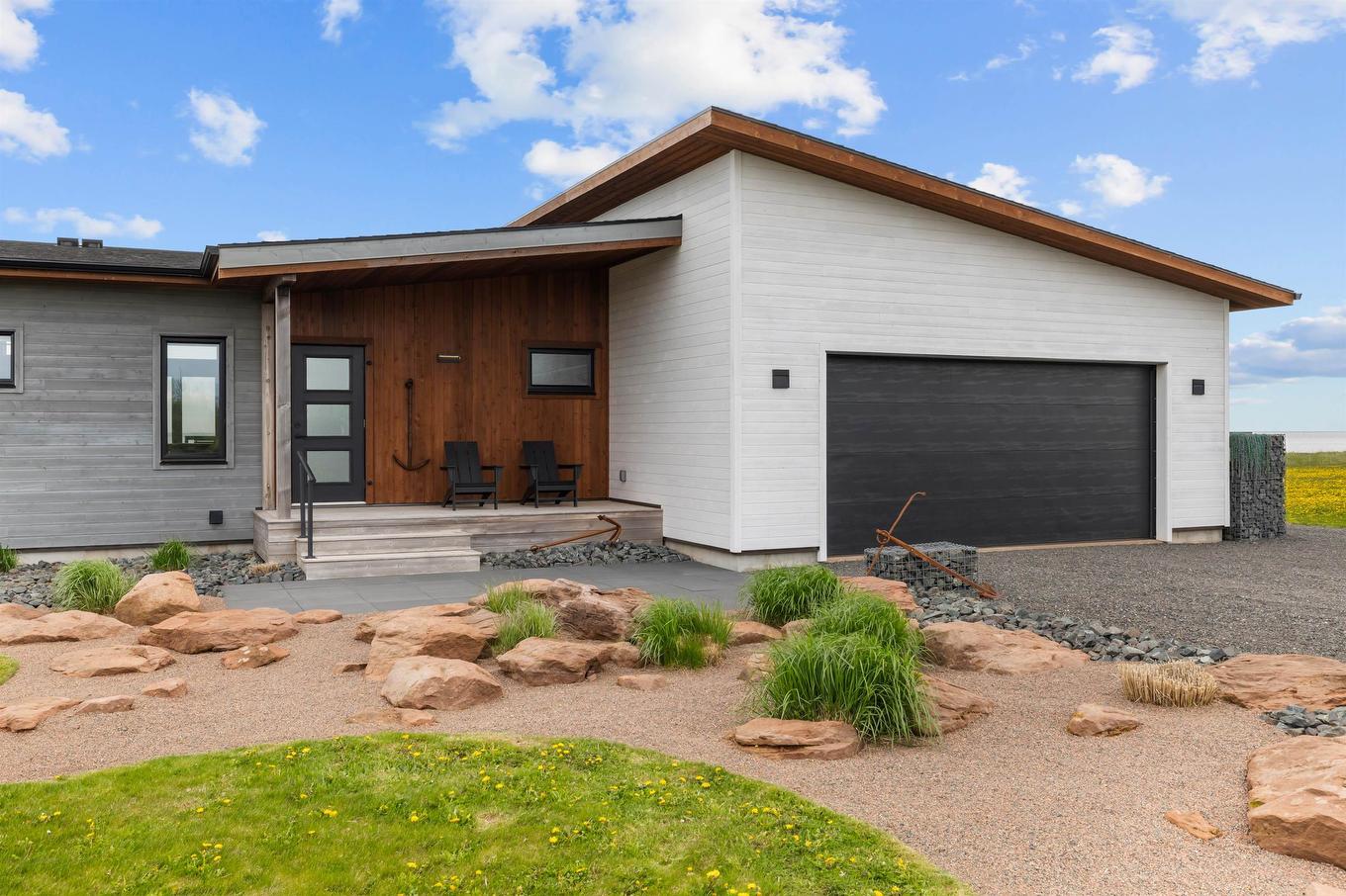 61 Battery Crescent, Georgetown, PE