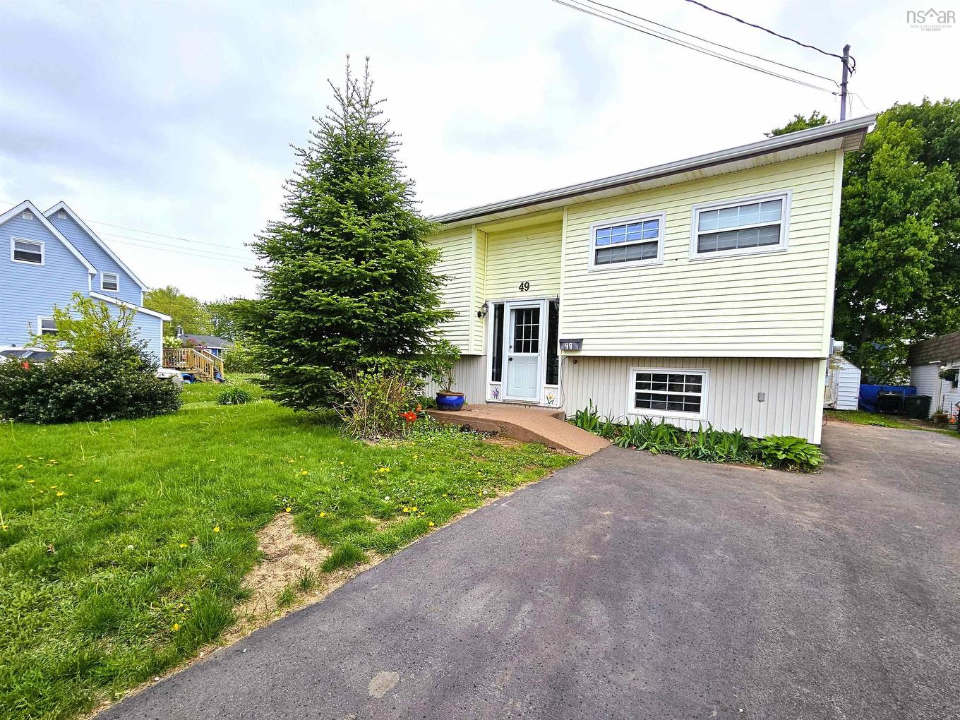 49 Hill Street, Amherst, NS