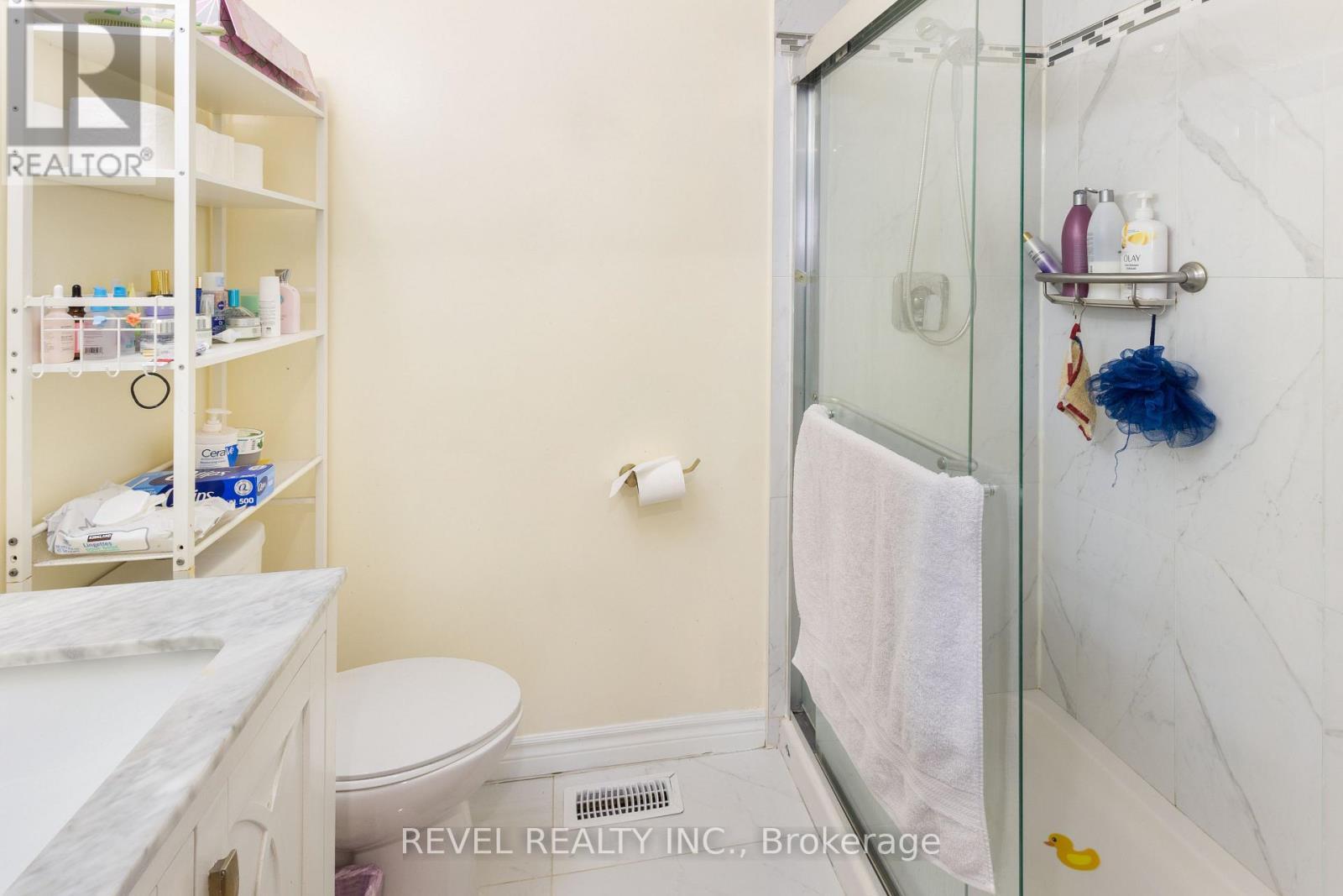 1518 Woodruff Crescent, Pickering, ON - Indoor Photo Showing Bathroom