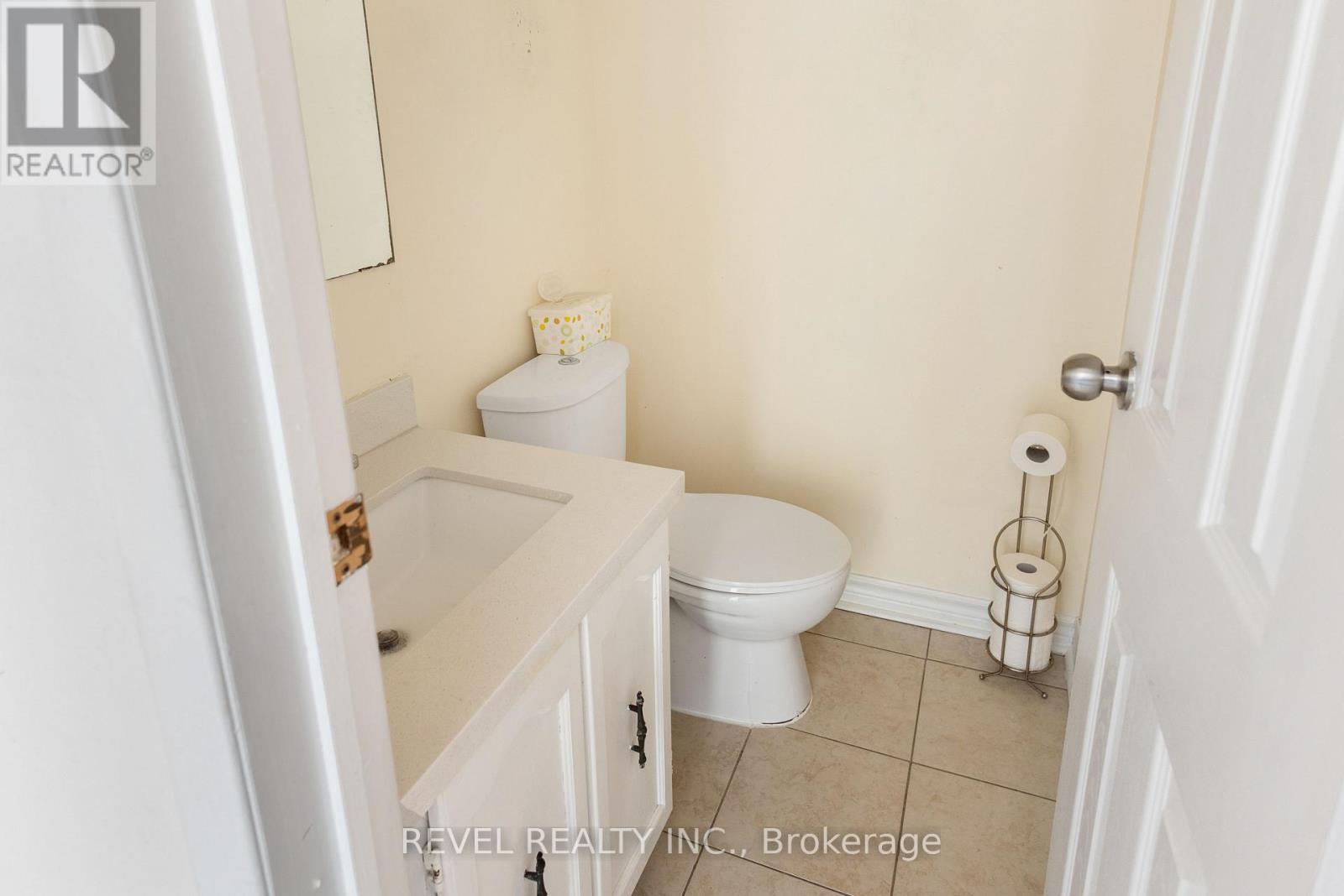1518 Woodruff Crescent, Pickering, ON - Indoor Photo Showing Bathroom