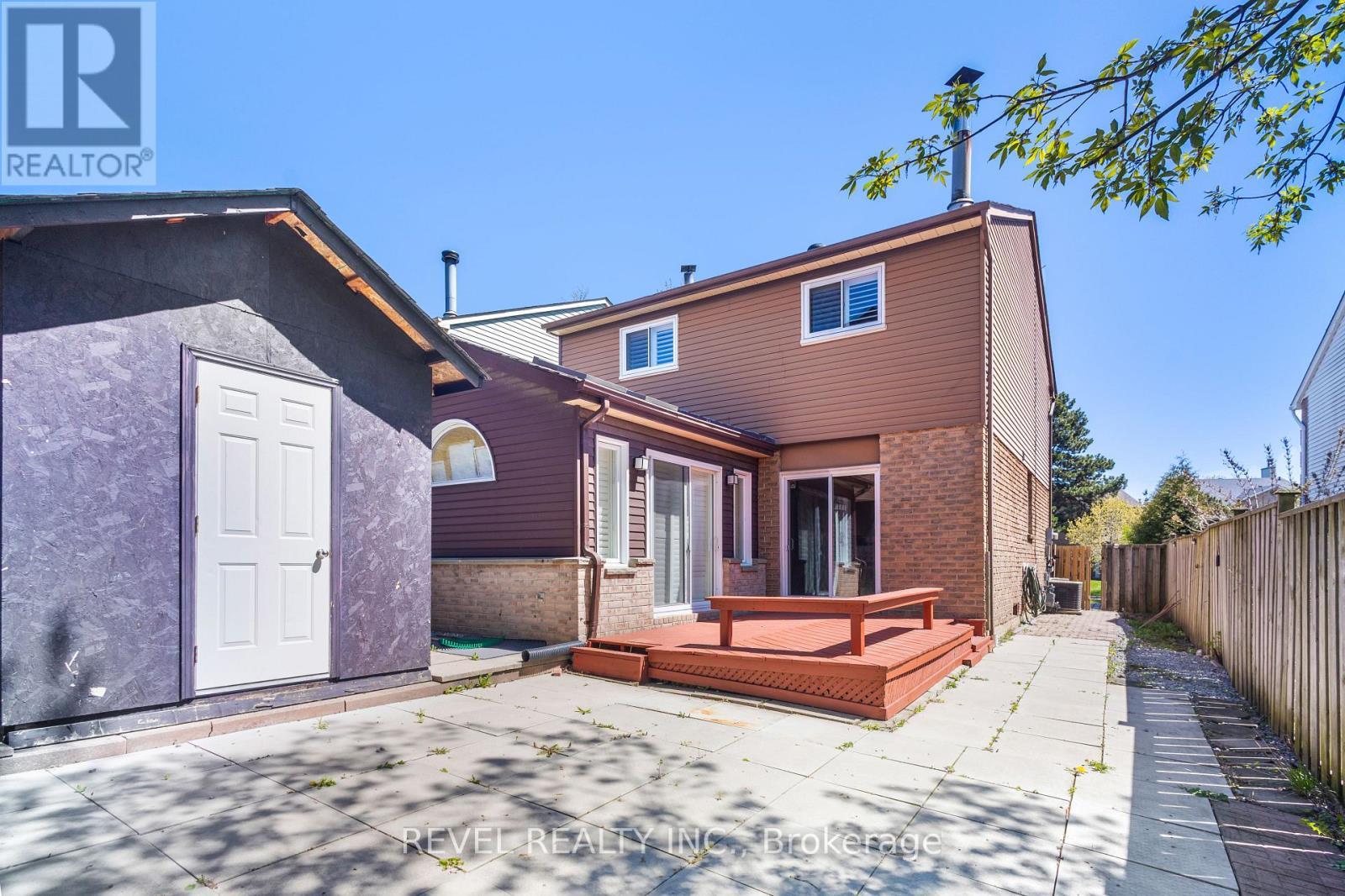 1518 Woodruff Crescent, Pickering, ON - Outdoor With Deck Patio Veranda With Exterior