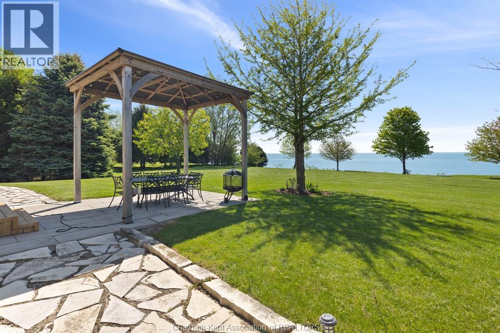 6576 Talbot Trail, Merlin, ON - Outdoor With Deck Patio Veranda With View