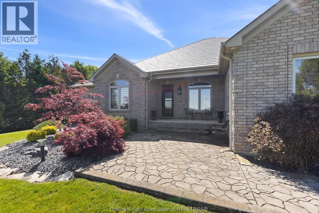 6576 Talbot Trail, Merlin, ON - Outdoor