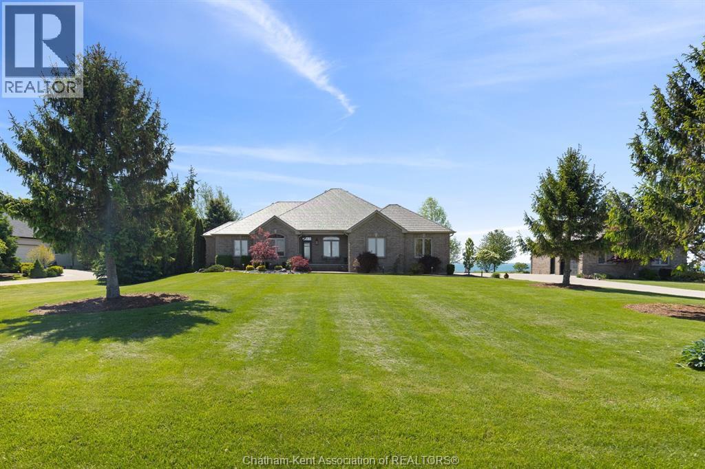 6576 Talbot Trail, Merlin, ON - Outdoor