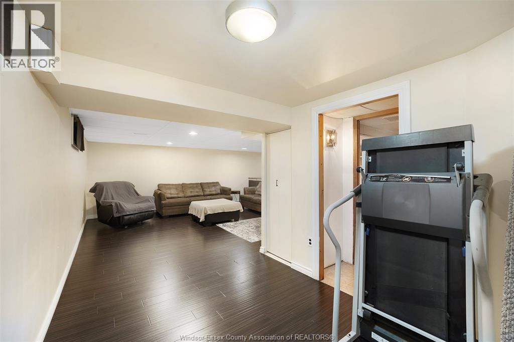 3668 Mckay, Windsor, ON - Indoor