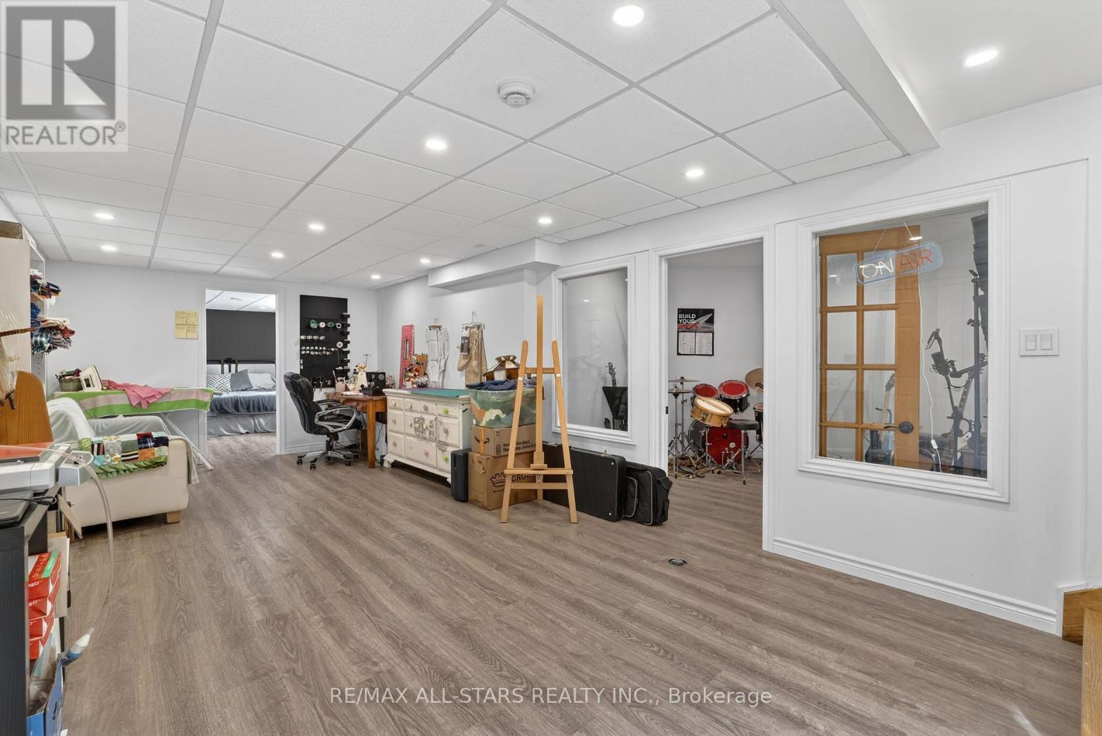 Lower level Rec. Room & Den - 10655 Sideroad 17, Brock, ON