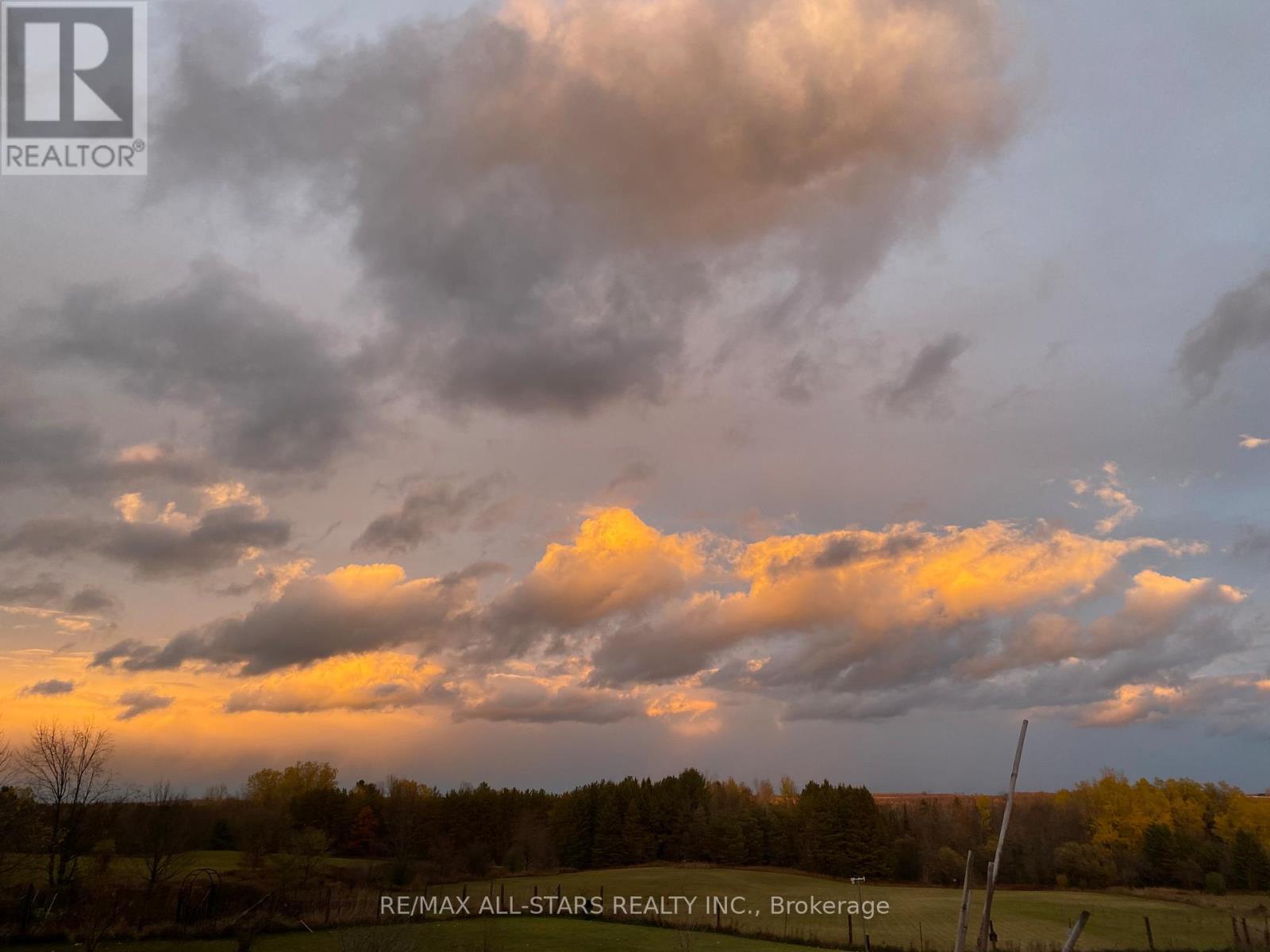 Incredible plays of nature! - 10655 Sideroad 17, Brock, ON