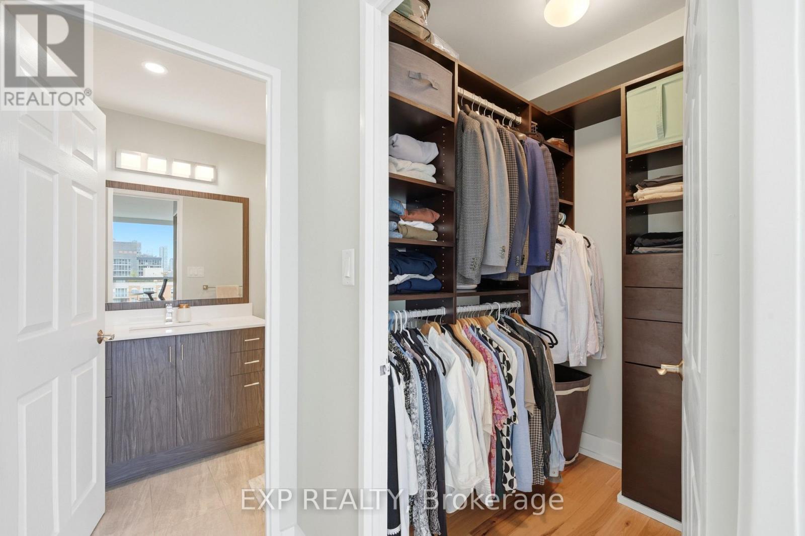 Ph20 - 230 King Street E, Toronto (Moss Park), ON - Indoor With Storage
