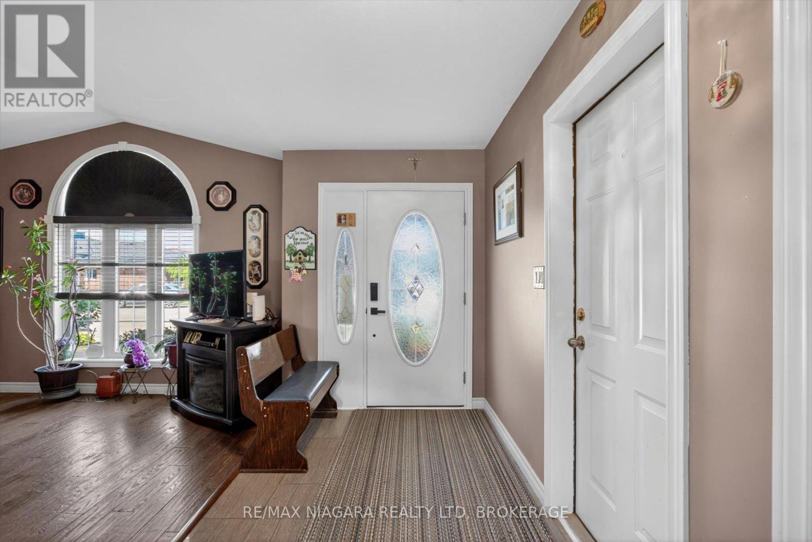 4457 Kathleen Crescent, Niagara Falls (Ascot), ON