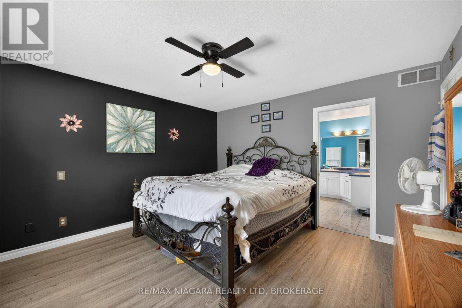 Mater Bedroom - 4457 Kathleen Crescent, Niagara Falls (Ascot), ON