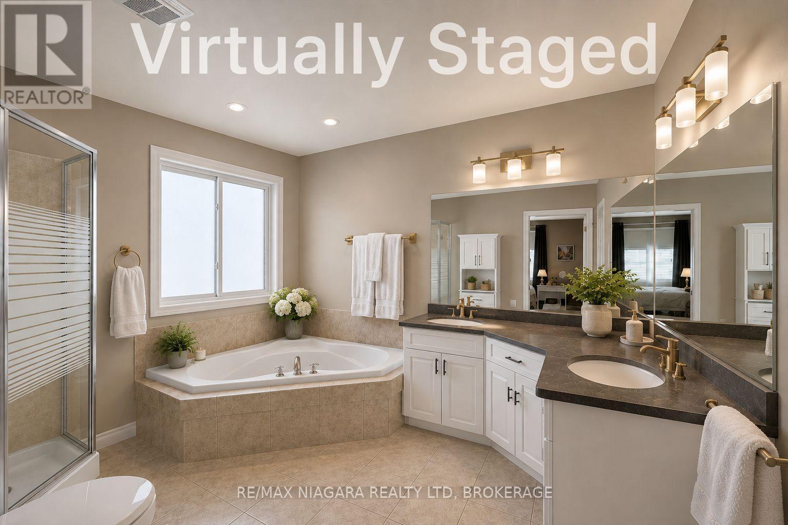 Main Bath w/Ensuite Priviledge Virtually Staged - 4457 Kathleen Crescent, Niagara Falls (Ascot), ON