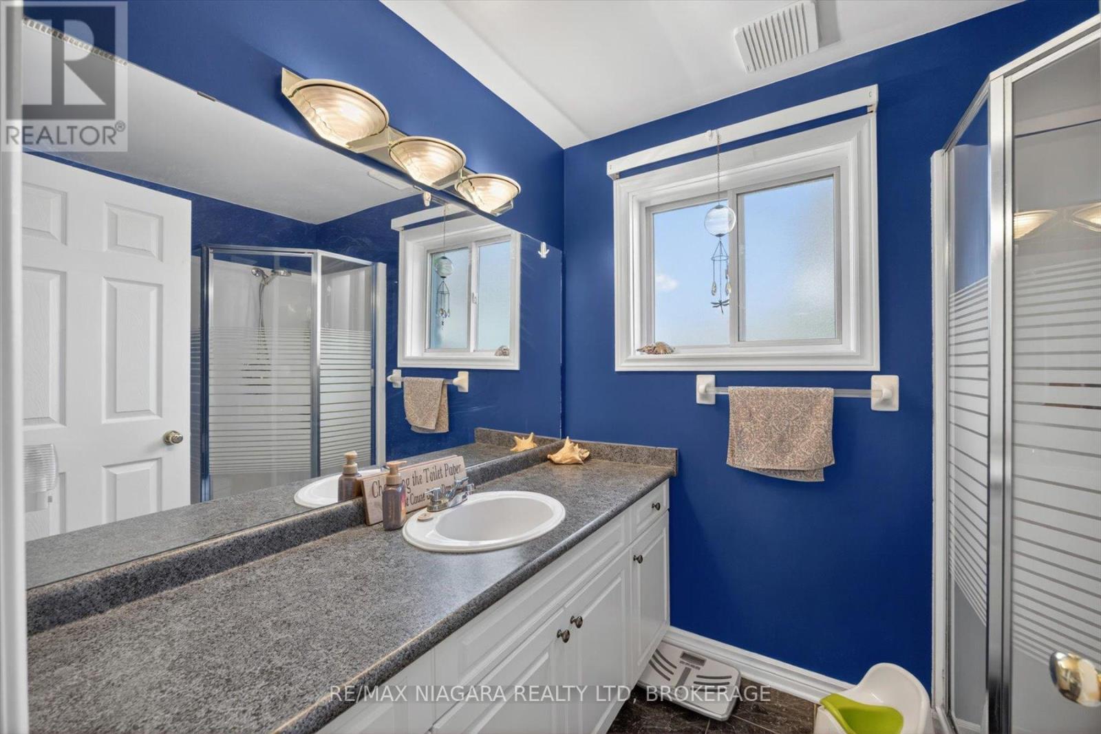 2nd 3-piece Bath - 4457 Kathleen Crescent, Niagara Falls (Ascot), ON