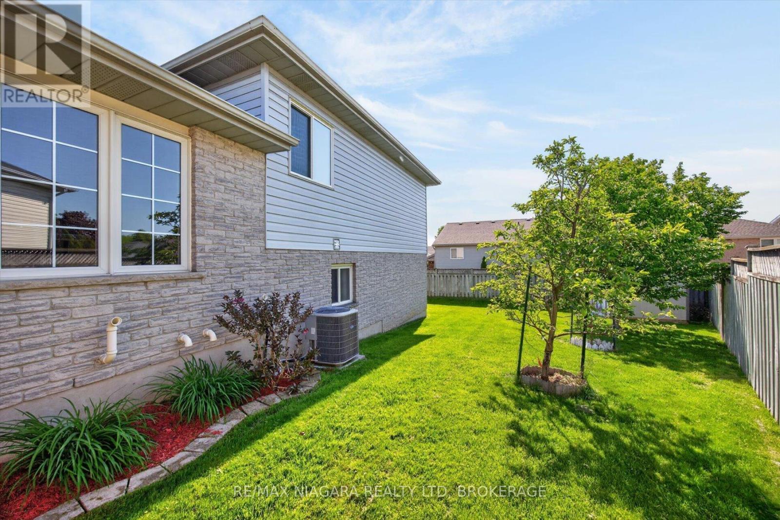 4457 Kathleen Crescent, Niagara Falls (Ascot), ON