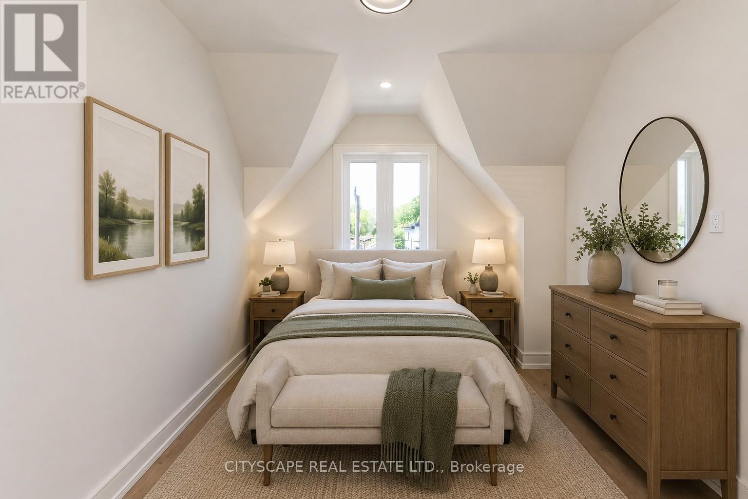 956 Fourth Street, Mississauga, ON - Indoor Photo Showing Other Room