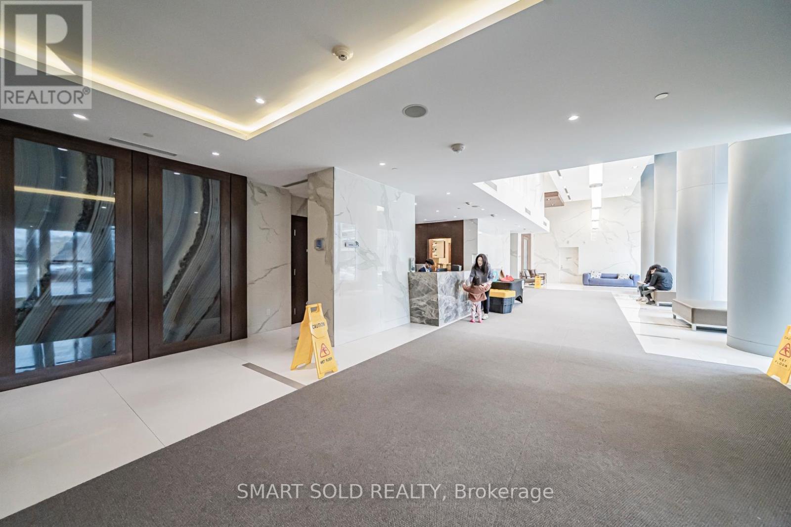 2918 - 275 Village Green Square, Toronto, ON - Indoor Photo Showing Other Room