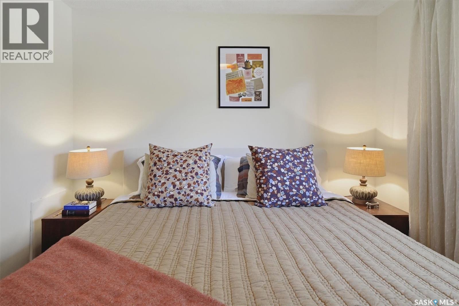 52 Potter Crescent, Saskatoon, SK - Indoor Photo Showing Bedroom