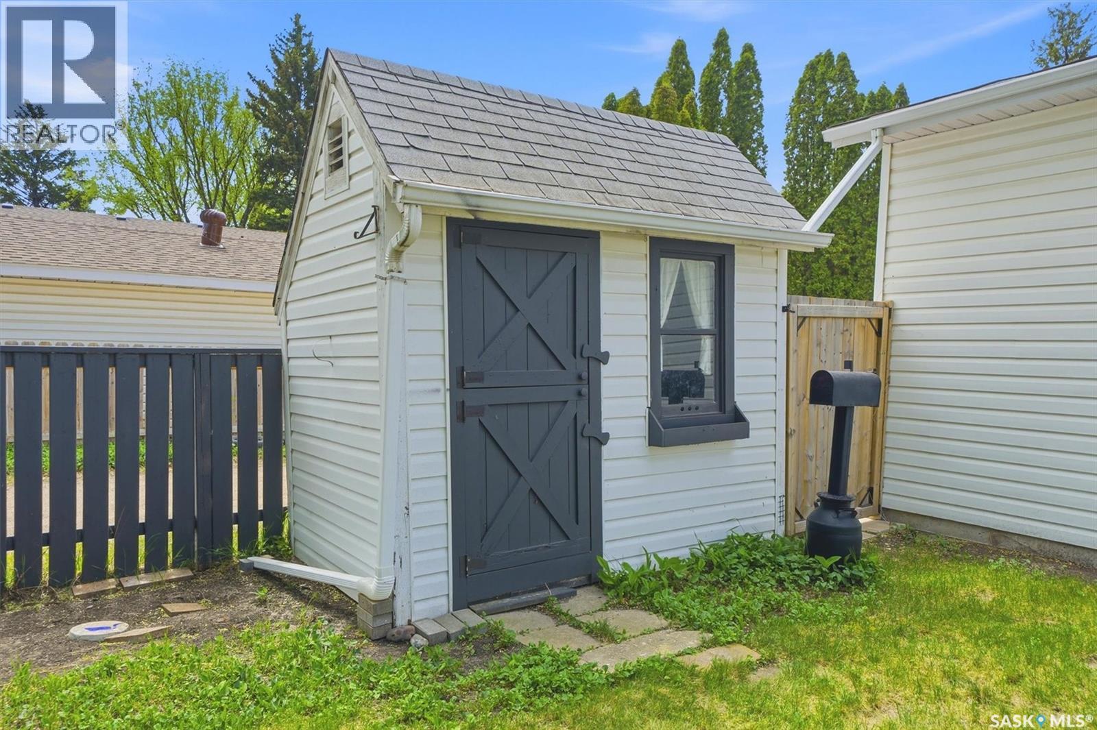 52 Potter Crescent, Saskatoon, SK - Outdoor With Exterior