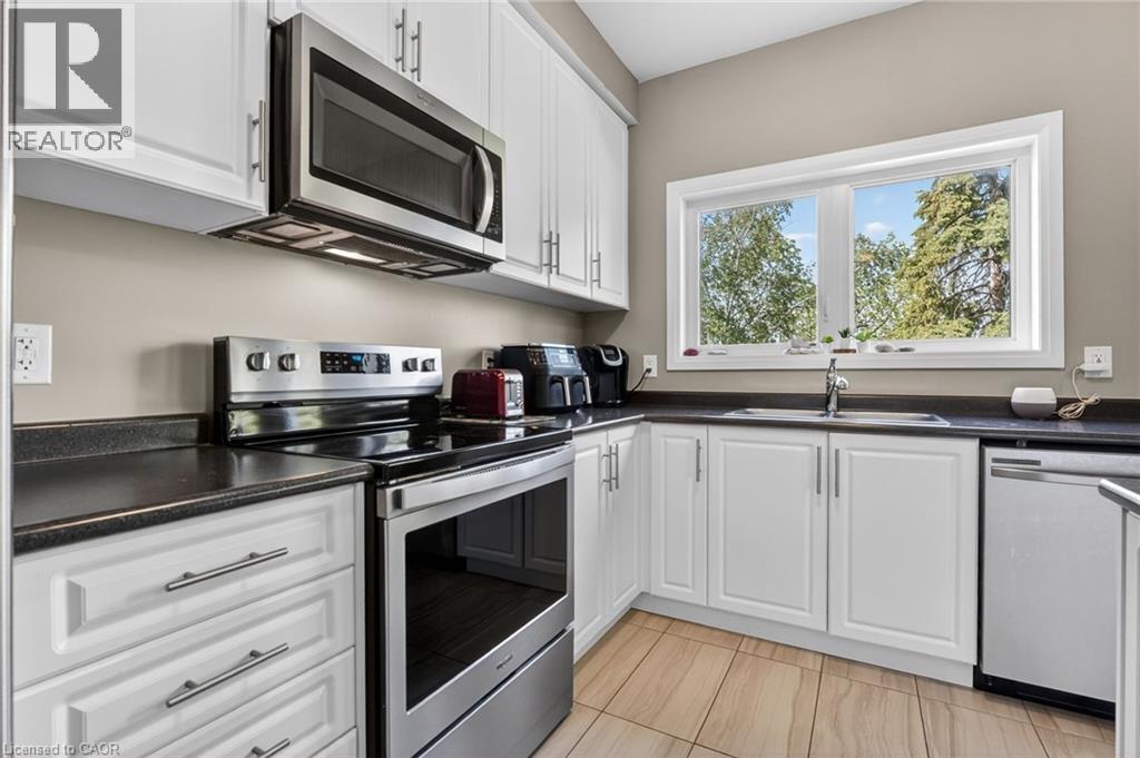 4071 Fracchioni Drive, Beamsville, ON
