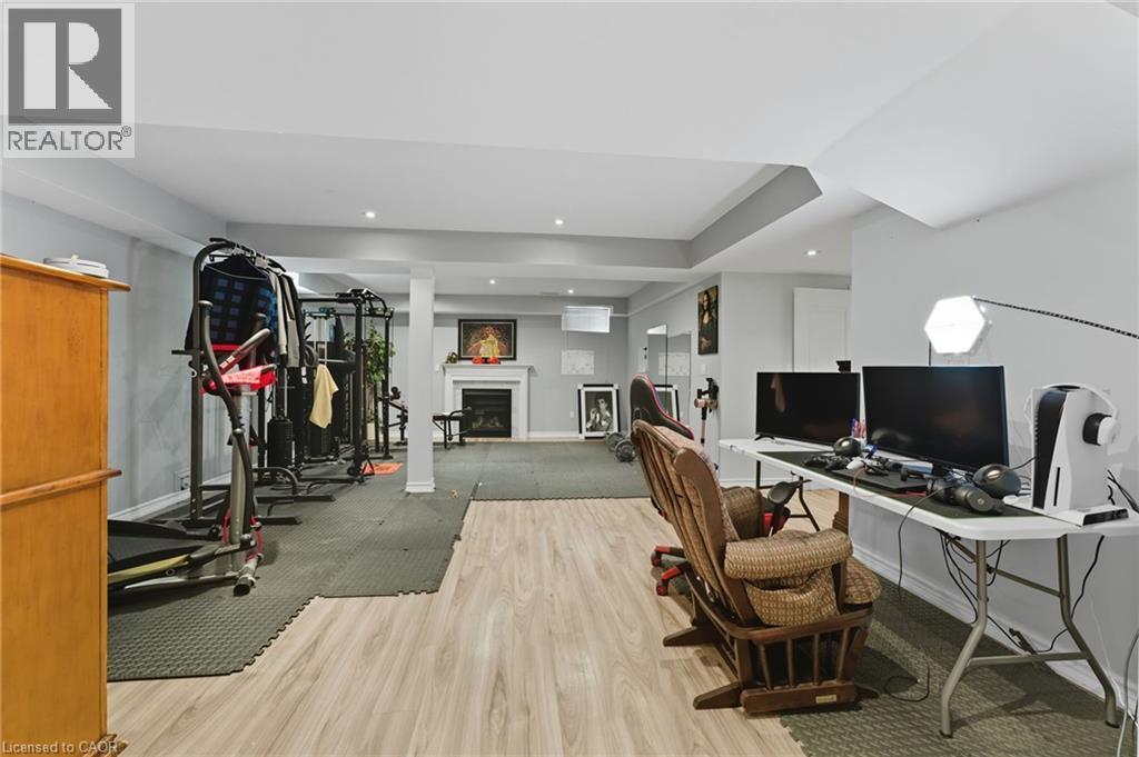 23 Kellogg Avenue, Hamilton, ON - Indoor Photo Showing Gym Room