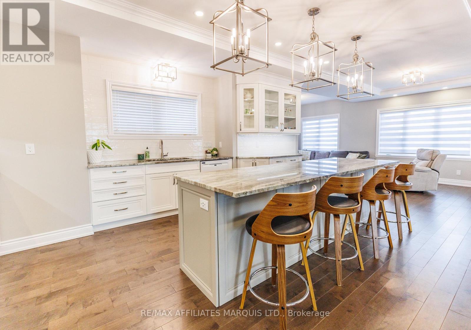 3314 Montreal Road, Cornwall, ON - Indoor