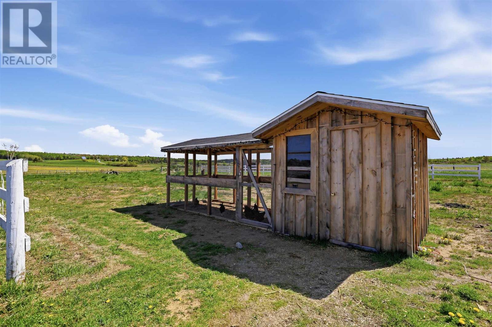 540 Smith Rd, Desbarats, ON - Outdoor