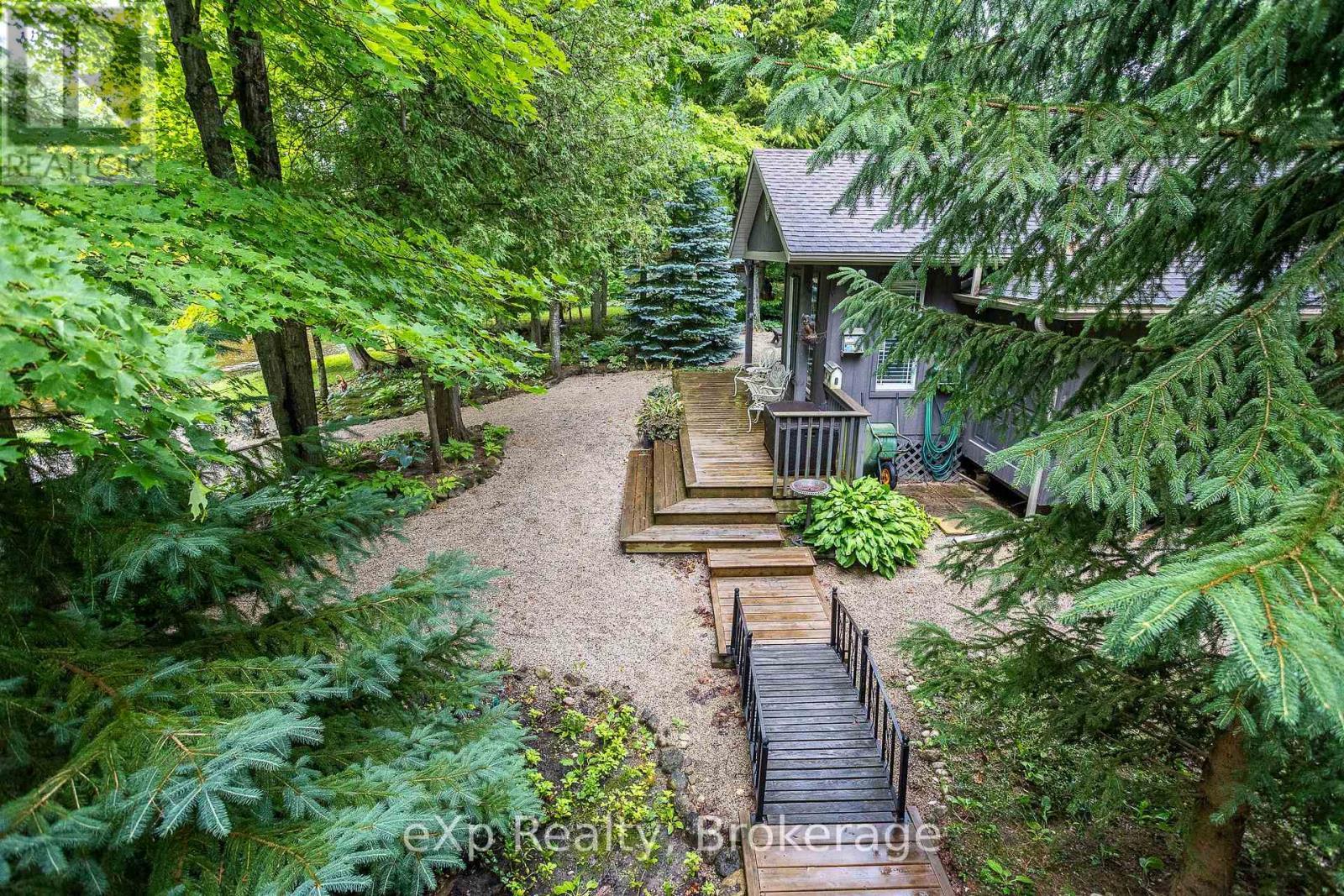 127 Paisley Drive, Chatsworth, ON - Outdoor