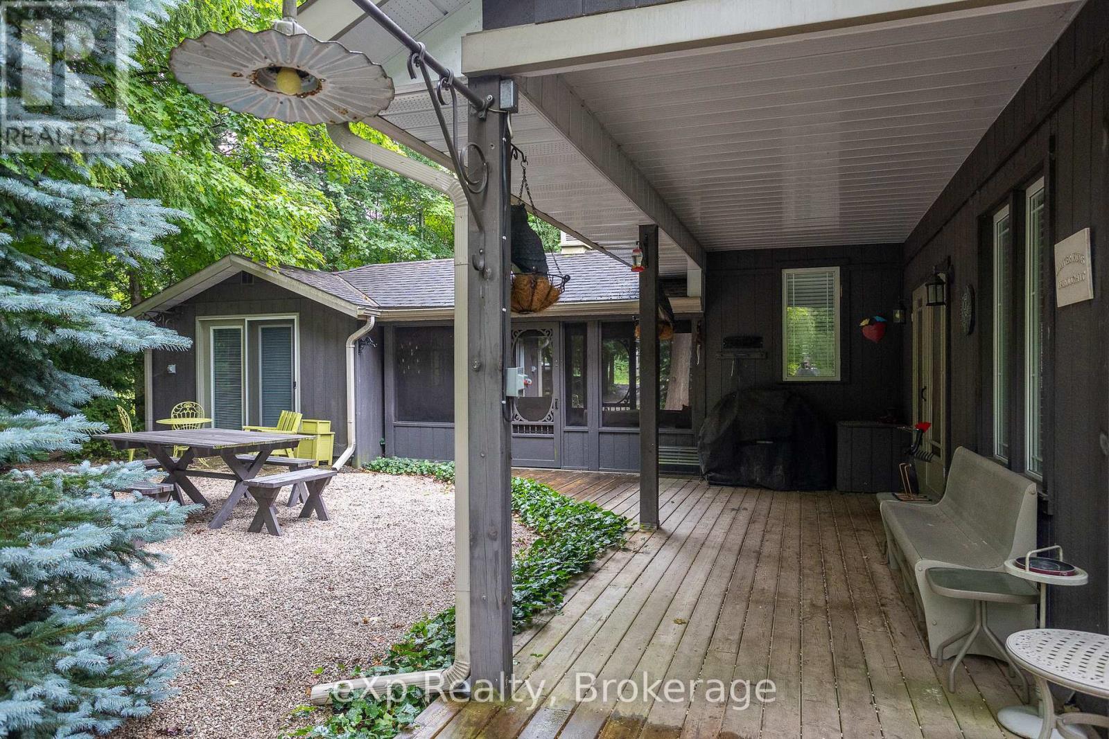 127 Paisley Drive, Chatsworth, ON - Outdoor With Deck Patio Veranda