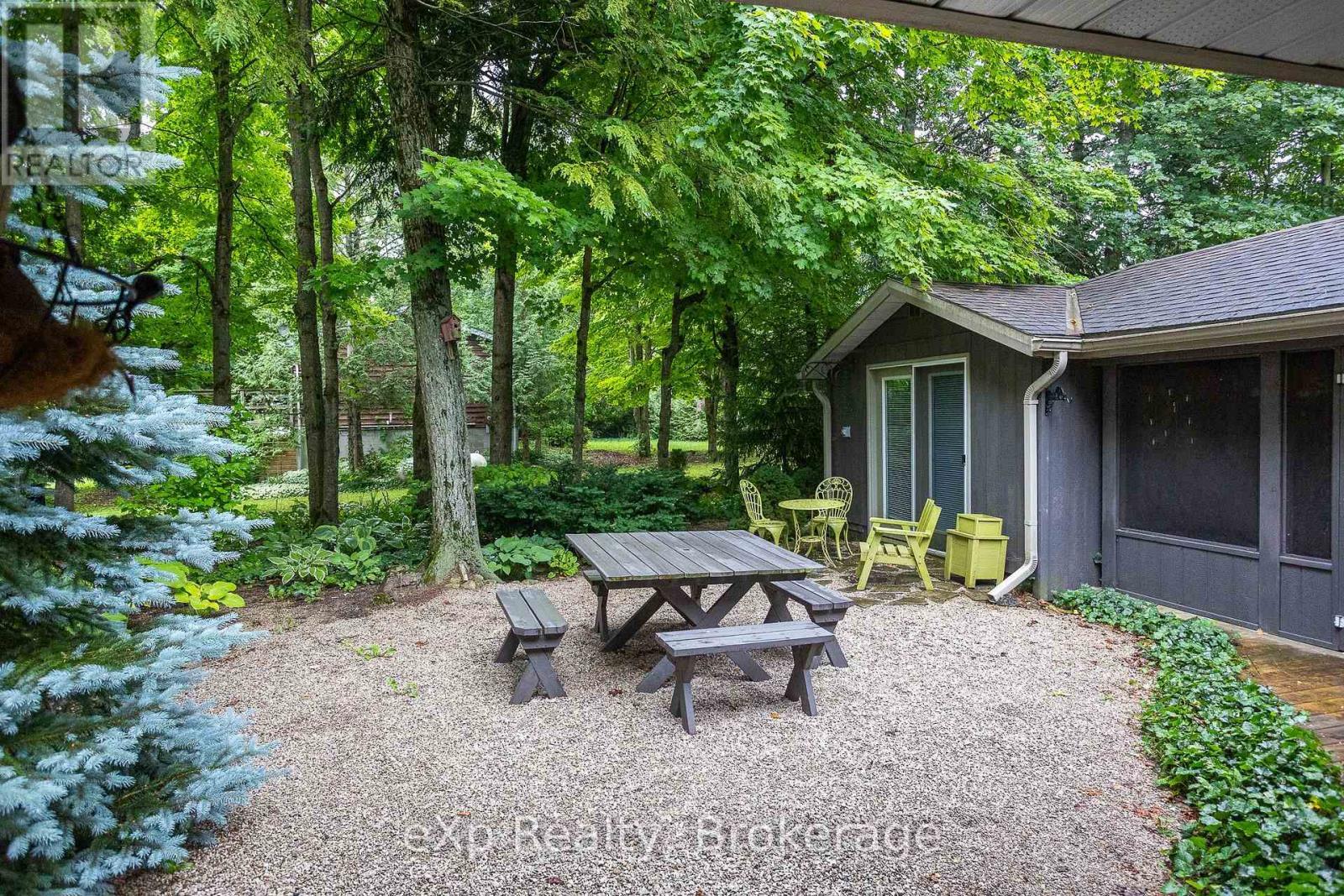 127 Paisley Drive, Chatsworth, ON - Outdoor