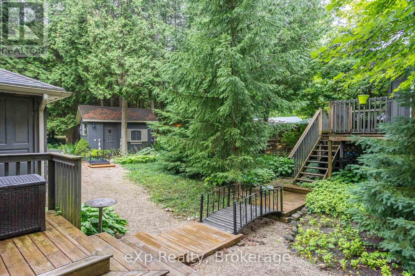 127 Paisley Drive, Chatsworth, ON - Outdoor With Deck Patio Veranda