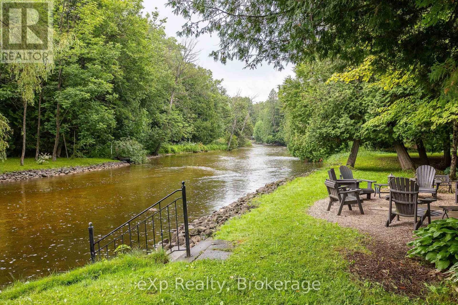 127 Paisley Drive, Chatsworth, ON - Outdoor With Body Of Water