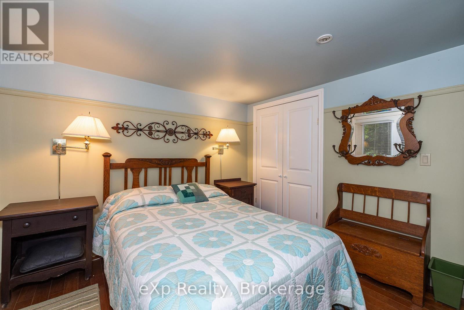 127 Paisley Drive, Chatsworth, ON - Indoor Photo Showing Bedroom