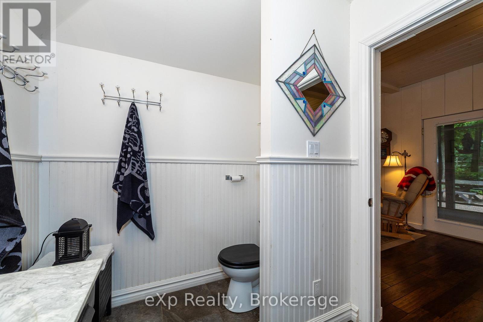 127 Paisley Drive, Chatsworth, ON - Indoor Photo Showing Other Room