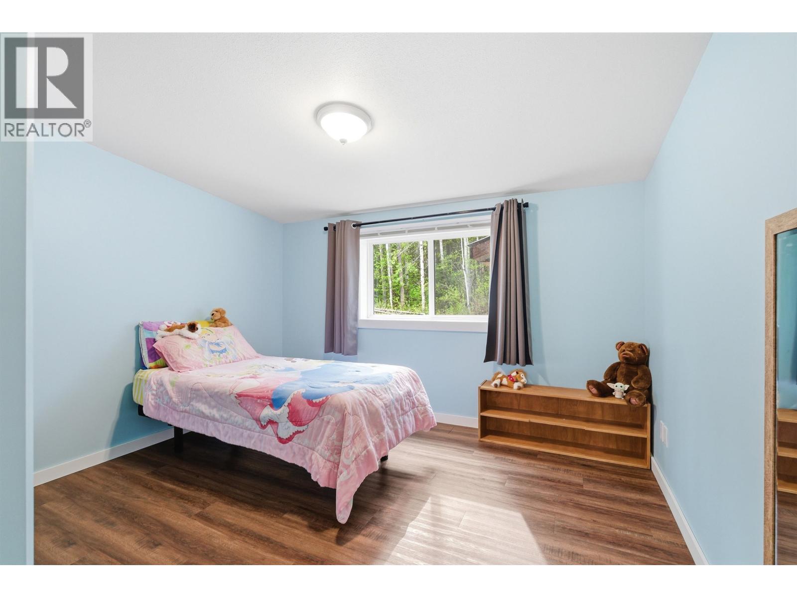 2102 Quartz Road, Quesnel, BC - Indoor Photo Showing Bedroom