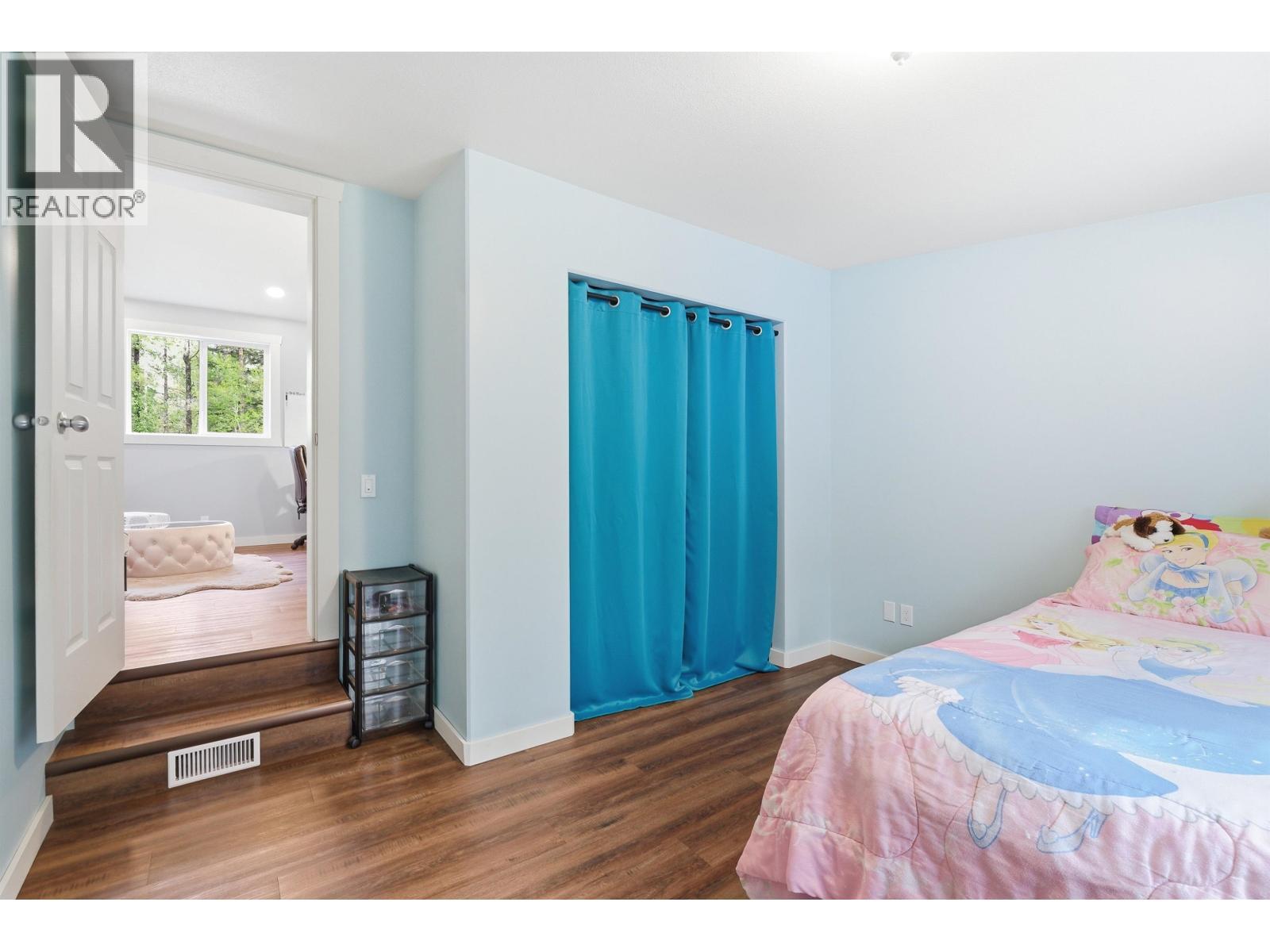 2102 Quartz Road, Quesnel, BC - Indoor Photo Showing Bedroom
