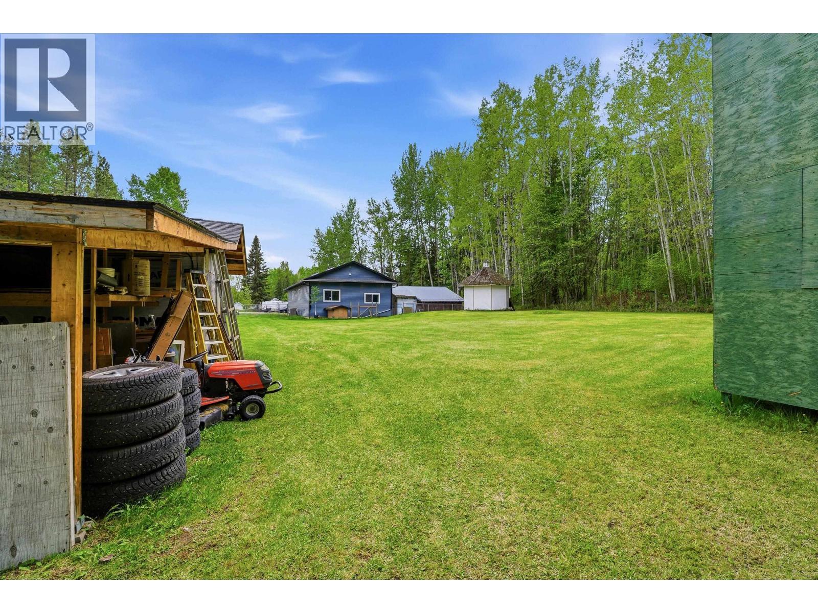 2102 Quartz Road, Quesnel, BC - Outdoor