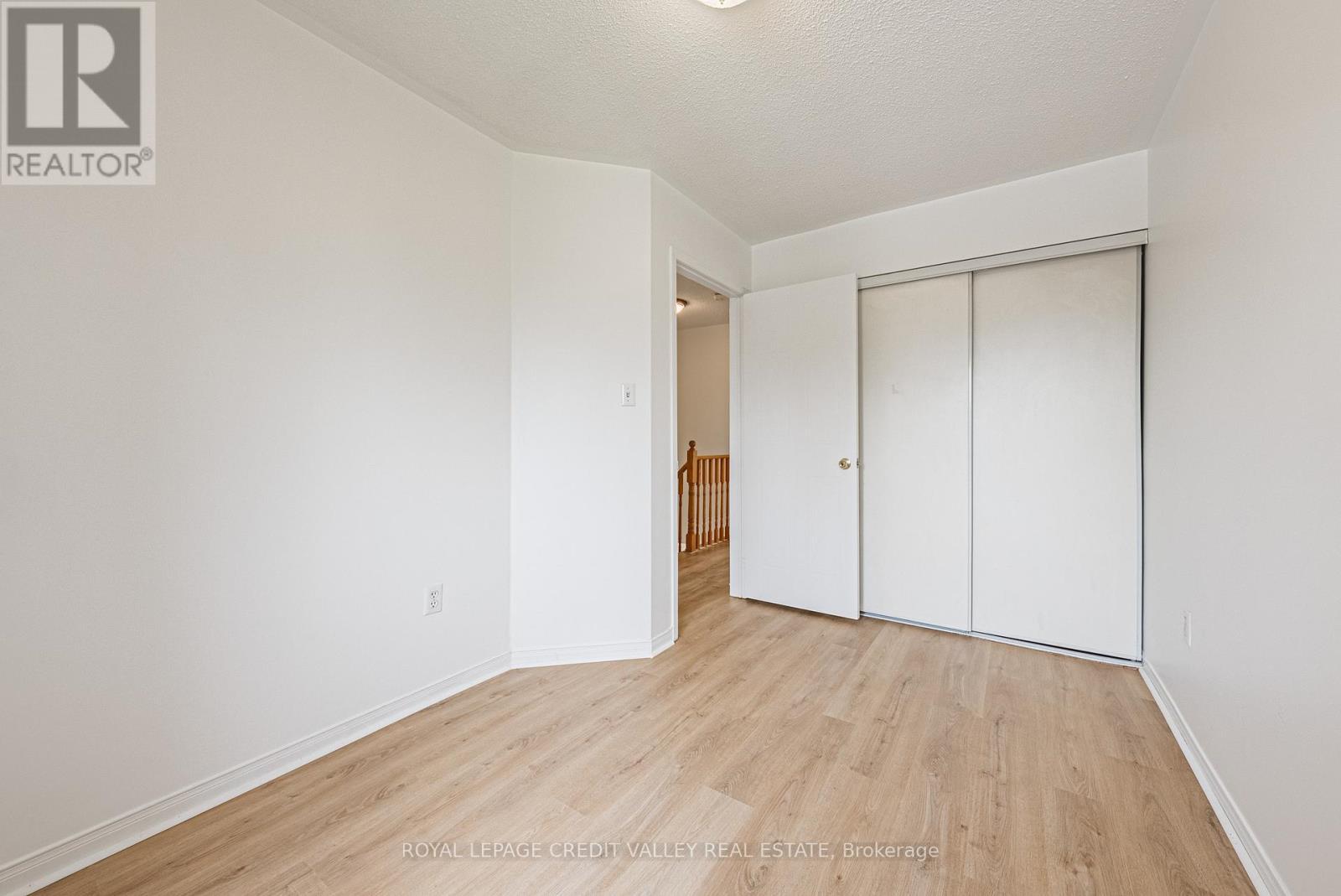 155 Saddletree Trail, Brampton, ON - Indoor Photo Showing Other Room