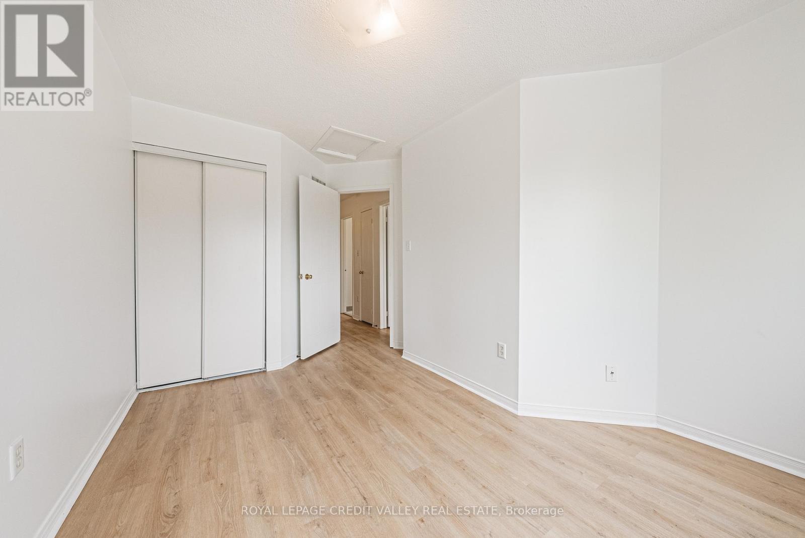 155 Saddletree Trail, Brampton, ON - Indoor Photo Showing Other Room