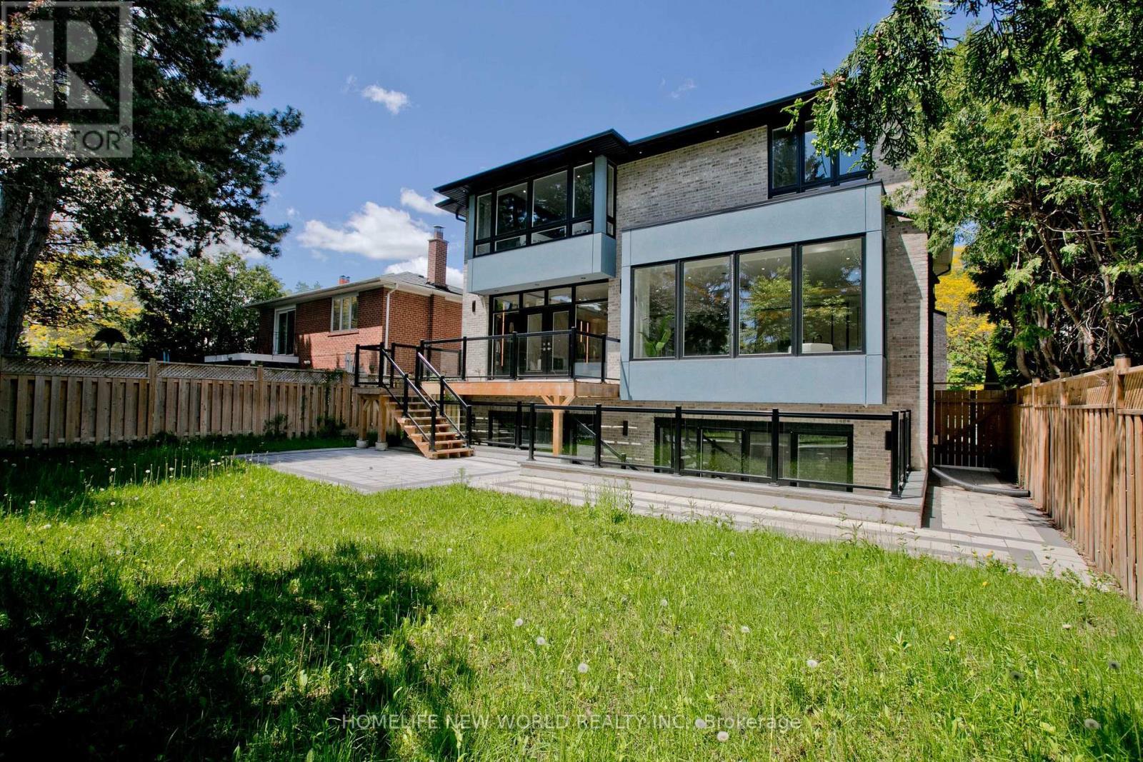 47 Tournament Drive, Toronto, ON